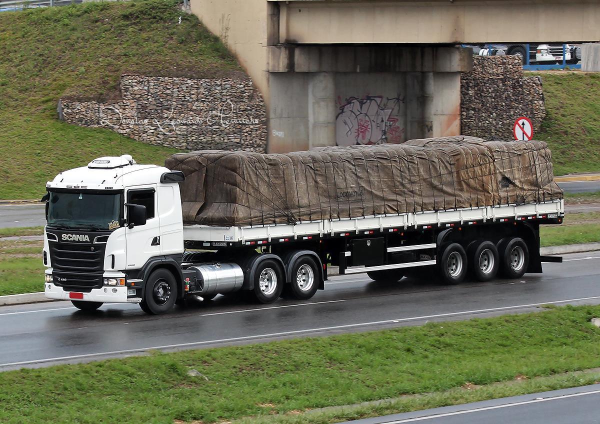 imagem de um caminhão ilustrando o transporte rodoviário de cargas